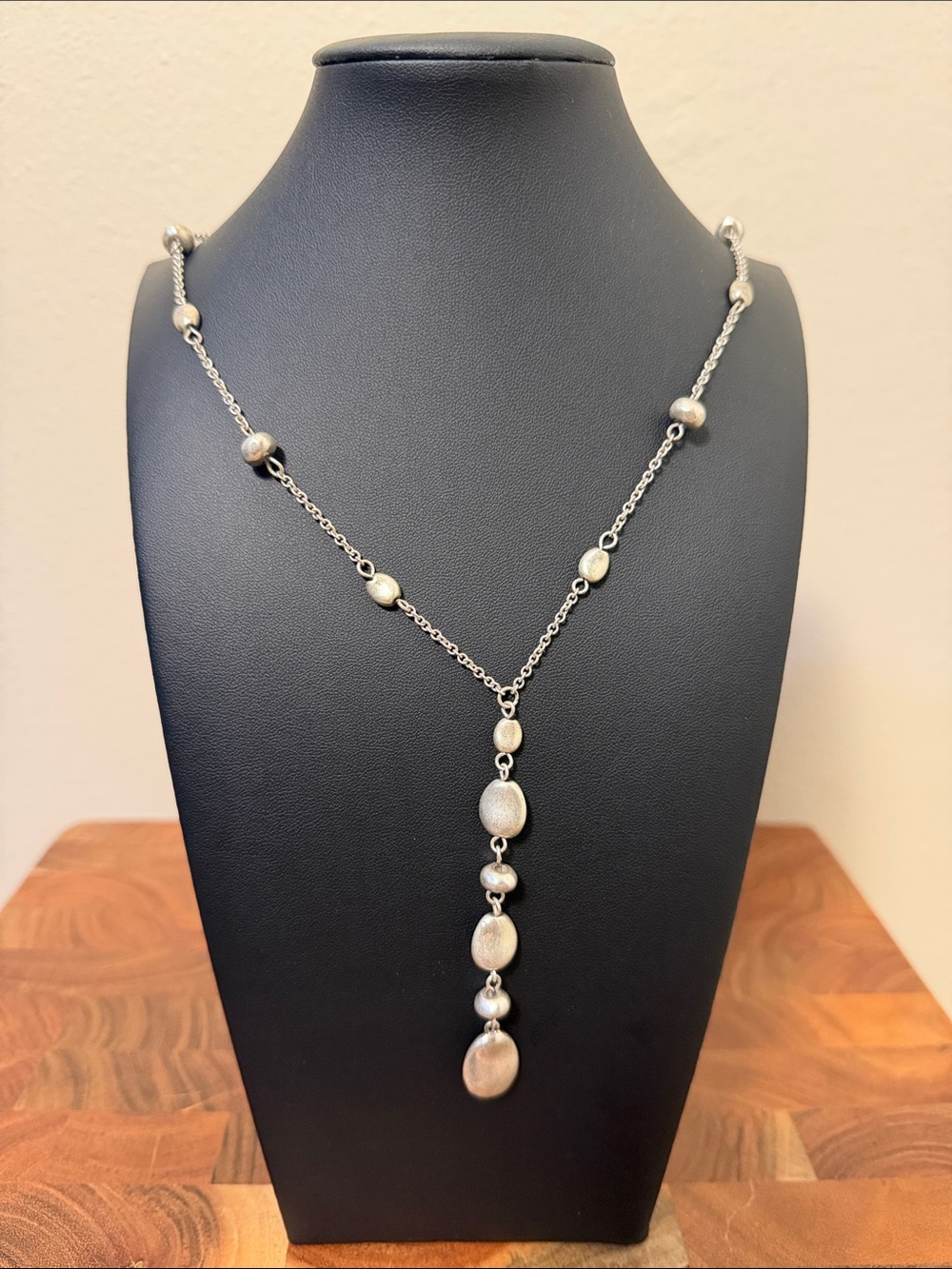 32" Silver Tone Station Drop Y Chain Necklace Honey Bees